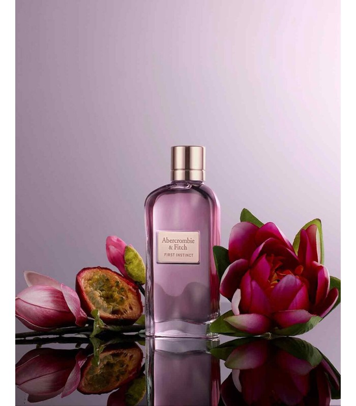 FIRST INSTINCT WOMAN  - eau de parfum 100 ml