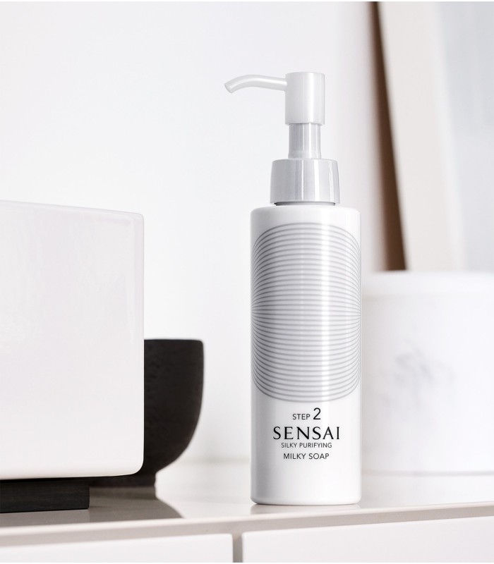SENSAI SILKY savon laiteux 150 ml