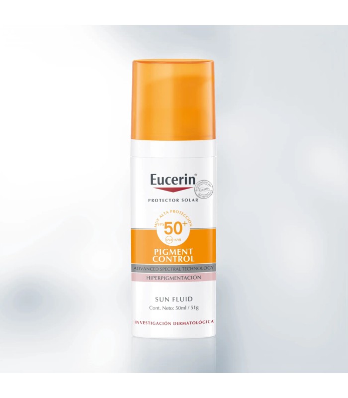 SUN PROTECTION pigment control fluido con color SPF50+ #light 50 ml